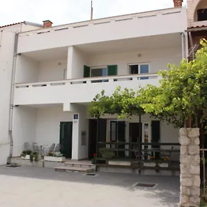 3* Penzion Mostak
